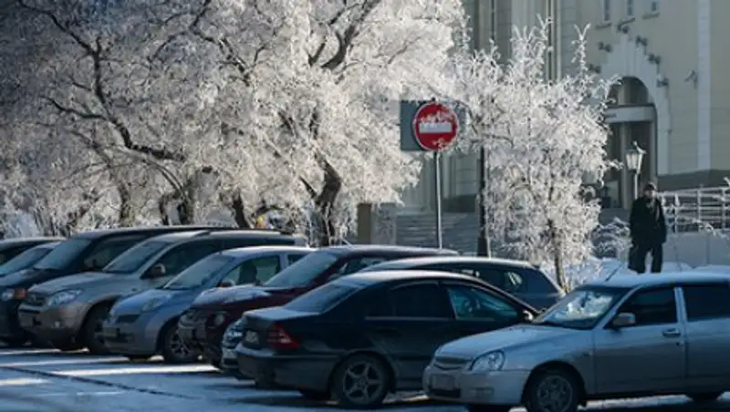 Москвича под дулом пистолета заставили купить iPhone в кредит