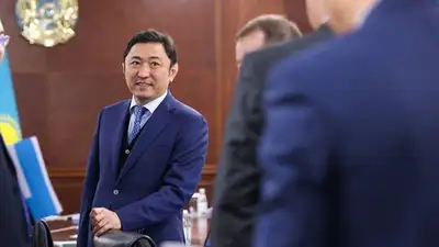 Экс-министр энергетики Акчулаков стал советником президента
