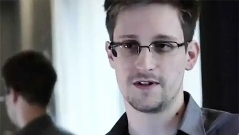 Военные оценивают ущерб от Сноудена в миллиарды долларов