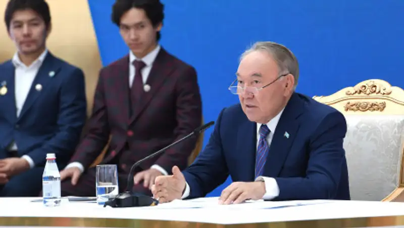 Назарбаев встретился с талантливой молодежью