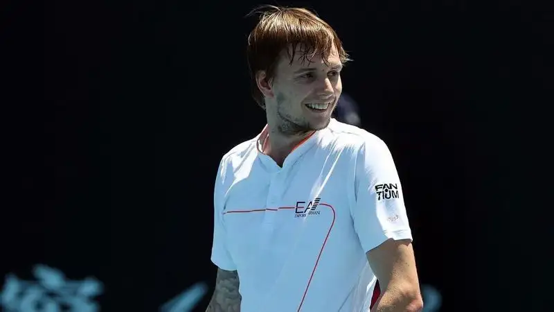 Бублик на старте "Мастерса" в Индиан-Уэллс проиграл 175-й ракетке мира