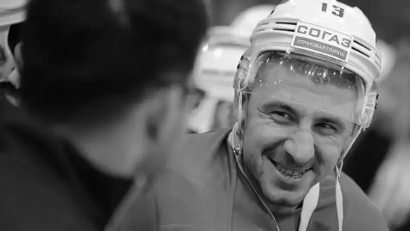 Бывший игрок "Барыса" скончался в 29 лет
