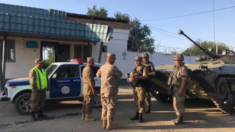 Минобороны намерено поощрить волонтеров, помогавших арысцам