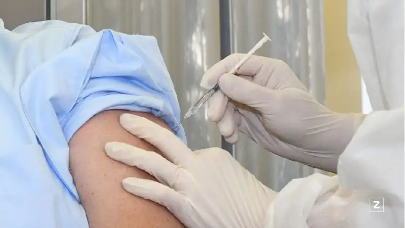Более 120 тысяч казахстанцев вакцинировались Pfizer