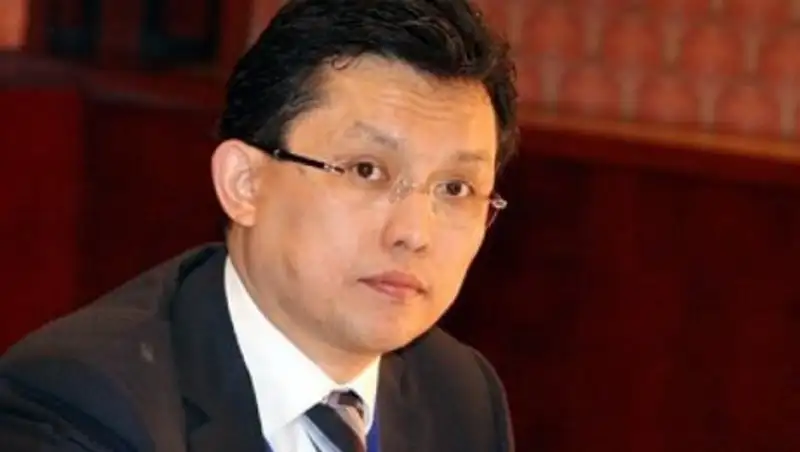 Нигматулин Султанову: Я восхищаюсь, как вы отвечаете