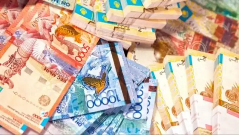 Депозиты в тенге выросли на 2,4% с начала года – Д.Акишев