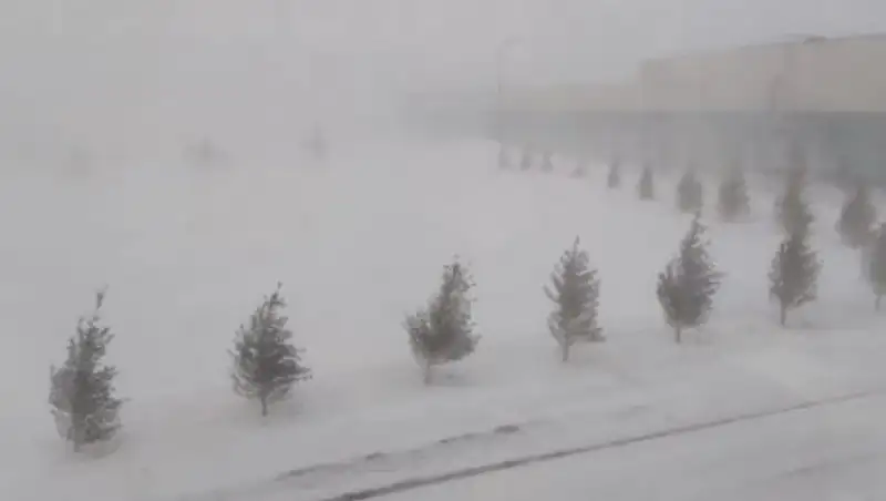 Когда закончатся жуткие бураны и снегопады в Нур-Султане