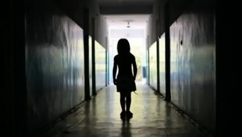 Избиение ребенка в Павлодаре: девочка не хотела уходить от матери