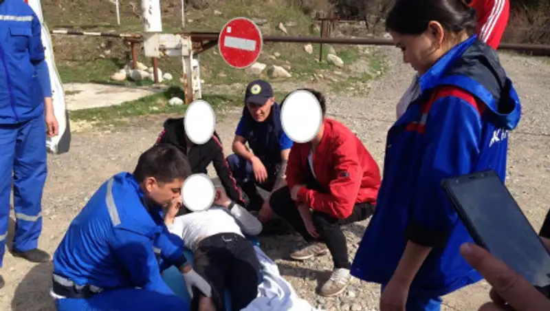 Из урочища Кок-Жайляу эвакуировали пострадавшего парня