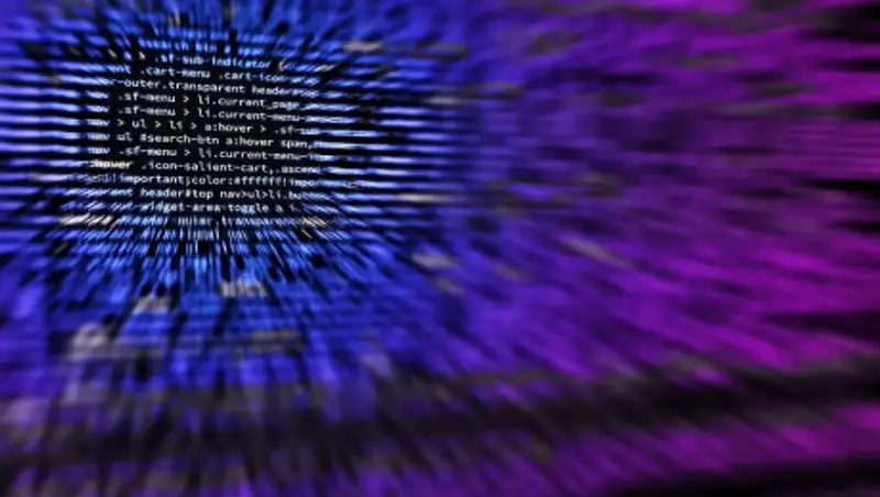 Хакер-подросток похитил деньги на лечение ребенка