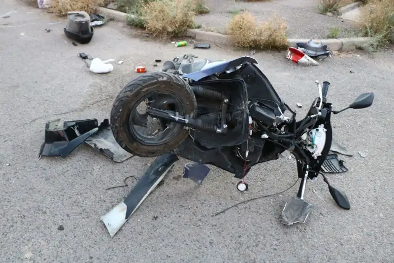 17-летний водитель мопеда погиб в ДТП в Алматинской области , фото - Новости Zakon.kz от 23.08.2023 09:39