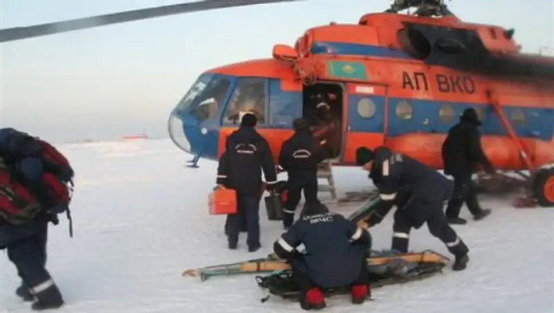 На борту разбившегося вертолета были только два человека - КЧС МВД РК