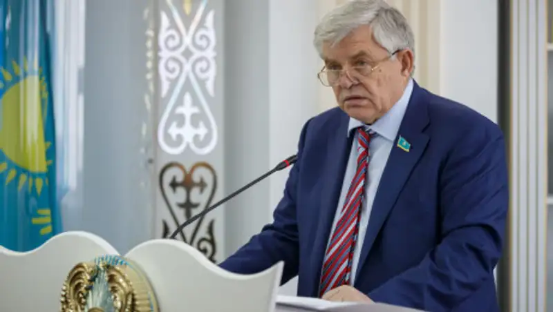 Божко: Банки заманивают граждан в финансовую кабалу