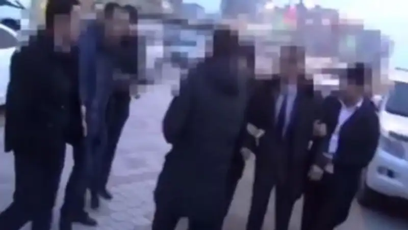 Появилось видео задержания главы подразделения МСХ в Актау