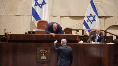 Парламент Израиля на фоне протестов ограничил полномочия Верховного суда, фото - Новости Zakon.kz от 24.07.2023 23:09