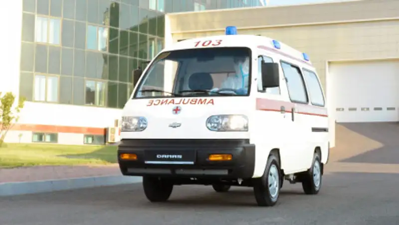 Kaspi.kz дарит 100 машин скорой помощи