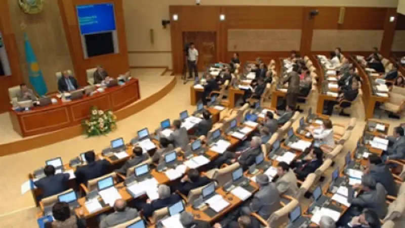 Мажилис одобрил поправки в закон РК «Об Ассамблее народа Казахстана»