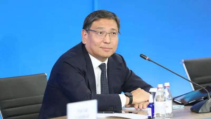 Досаев про Алматы: Все, что я ни трону в городе, в чьей-то собственности