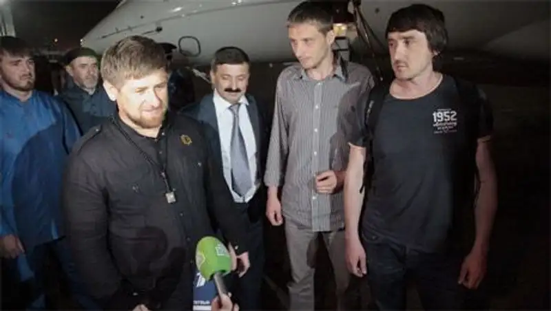 Путин поблагодарил Кадырова за усилия по освобождению журналистов LifeNews