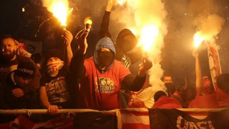 Путин утвердил ужесточение ответственности для болельщиков за нарушения на матчах