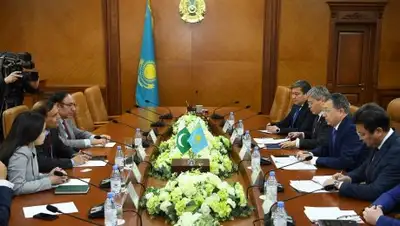 Пресс-служба акима ЮКО, фото - Новости Zakon.kz от 08.02.2018 16:24