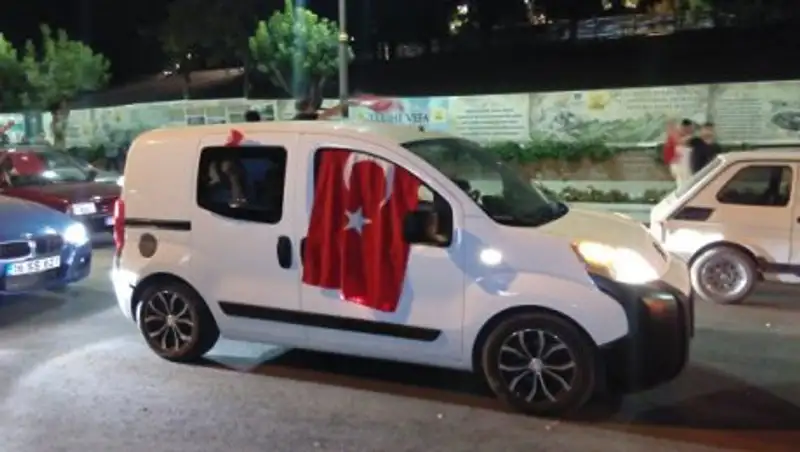 Премьер: Турция вернулась к обычной жизни после попытки переворота