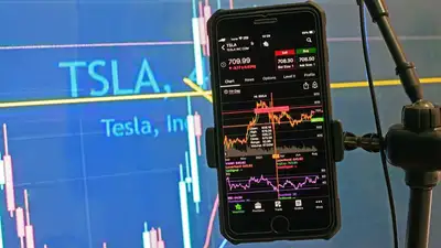 Маск продал акции Tesla