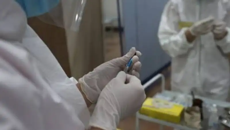 Возможность введения принудительной вакцинации изучают в США