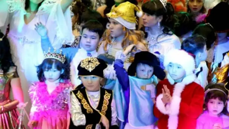 Президентскую елку в Алматы посетят дети-сироты из детских домов и интернатов