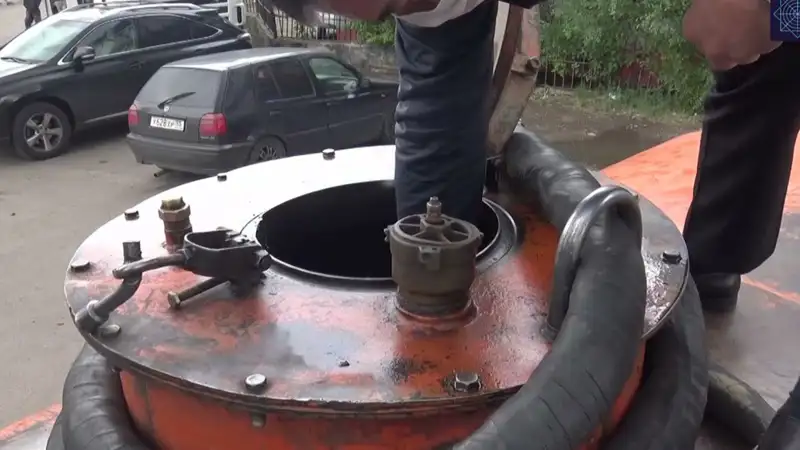 Более четырех тонн дизтоплива незаконно продавал астанчанин