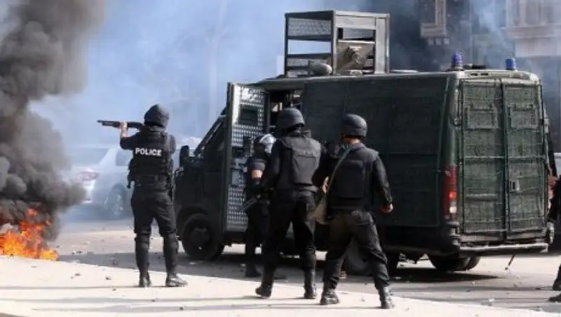 В Египте в перестрелке с боевиками погибли 54 полицейских