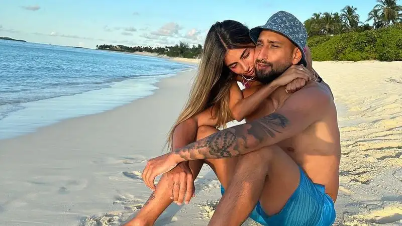 Вратаря сборной Италии ограбили на полмиллиона евро