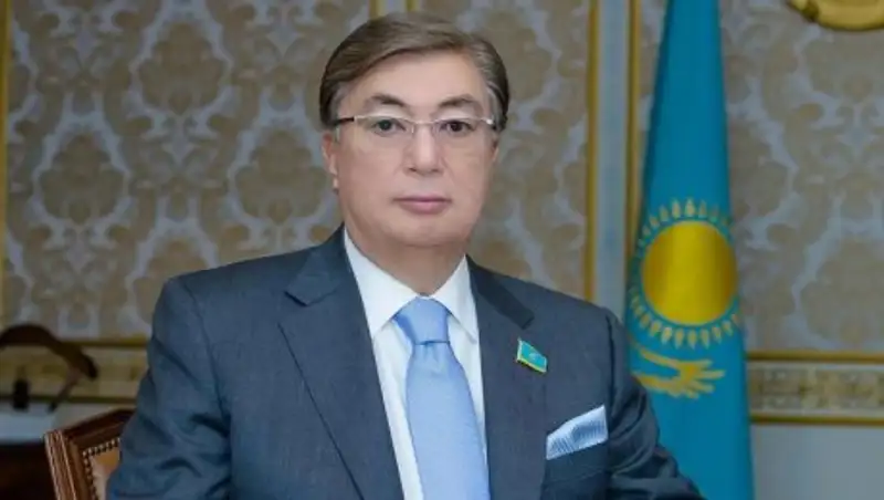 Токаев прокомментировал "очередную истеричную речь" Атамбаева