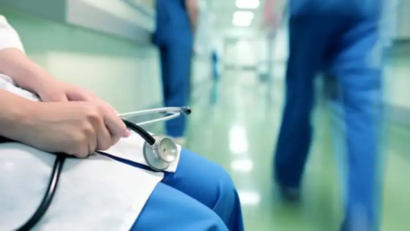 За врачебную ошибку наказывать нельзя - Биртанов