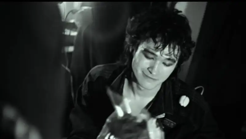 В сети появился трейлер драмы "Цой" про лидера группы "Кино"