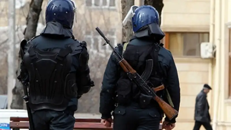 Два человека погибли при взрыве гранаты в азербайджанской чайхане