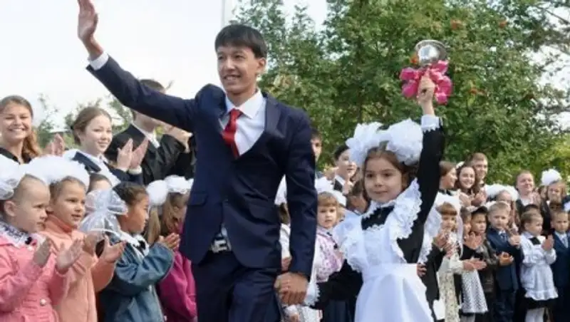 Линейки во всех школах Казахстана пройдут 2 сентября