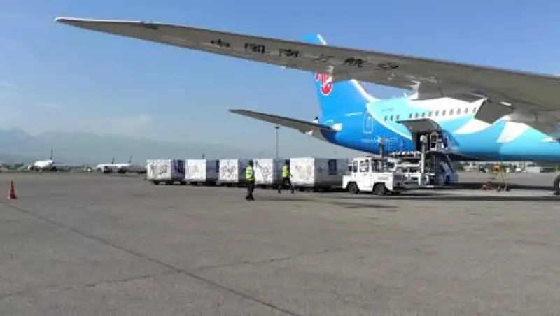 Очередную партию вакцины Vero Cell доставили в Казахстан