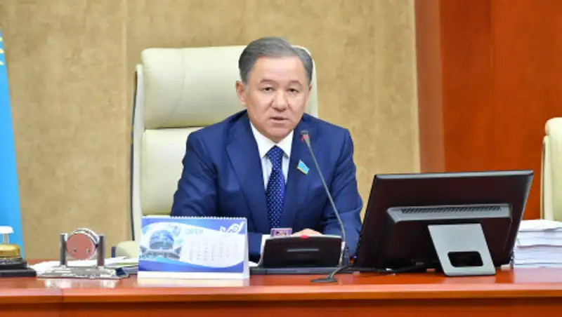 Нигматулин: Задача не "расстрелять" госбюджет, а улучшить качество жизни граждан