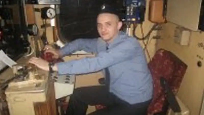 Машинисту поезда метро, выжившему в крушении, провели трепанацию черепа