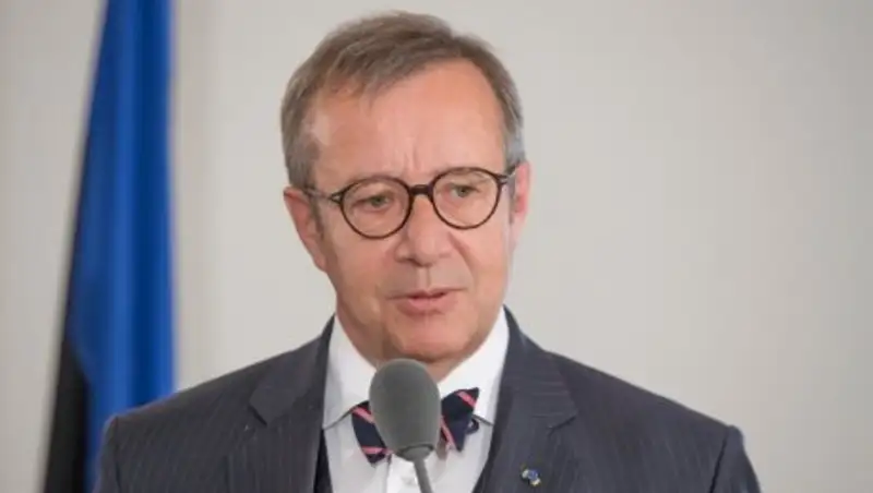 Экс-президент Эстонии дал Казахстану совет по цифровизации