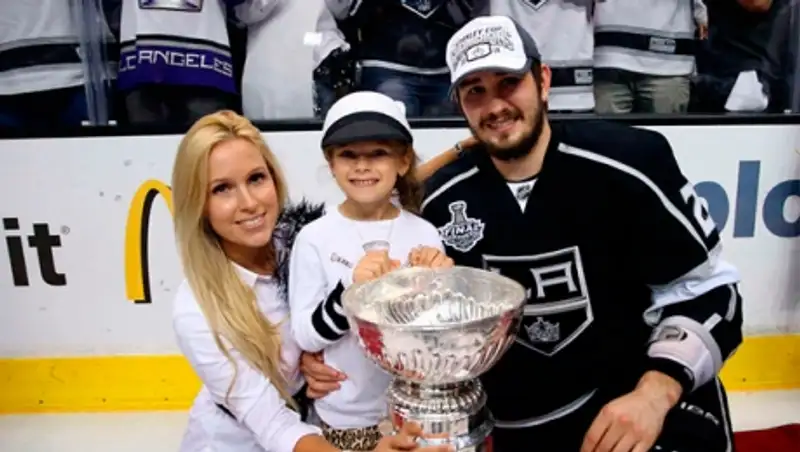 Сборная России встала на защиту осужденного в США хоккеиста Войнова