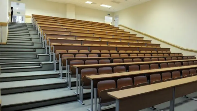 МОН приостановил лицензии нескольких вузов