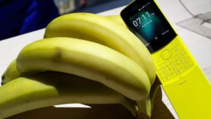 Nokia возобновит продажи телефона из "Матрицы"