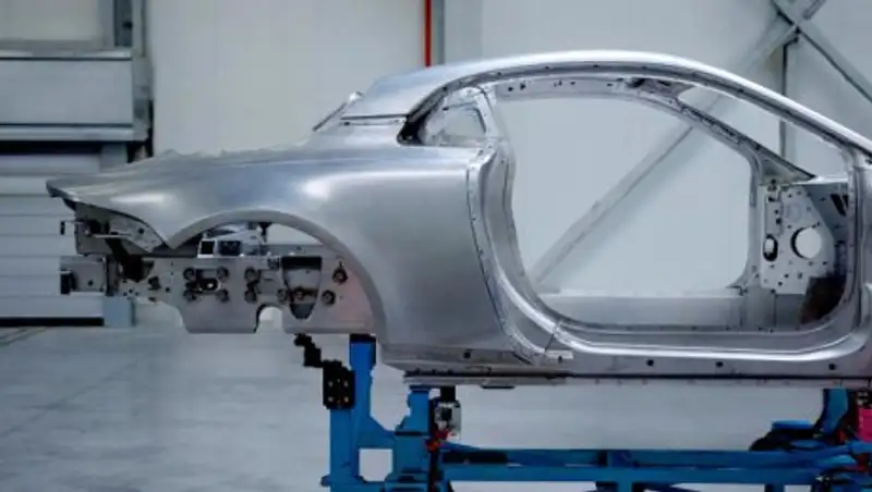 Спорткар Alpine A120 покажут публике в Женеве