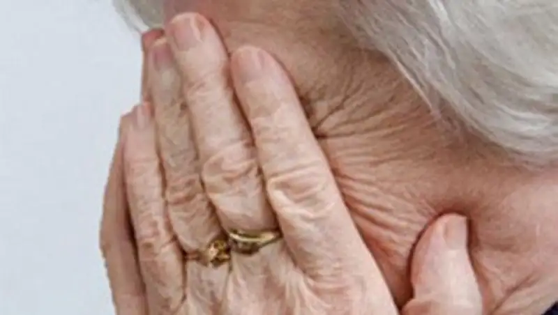 В Караганде мошенница украла у пенсионерки 380 тысяч тенге