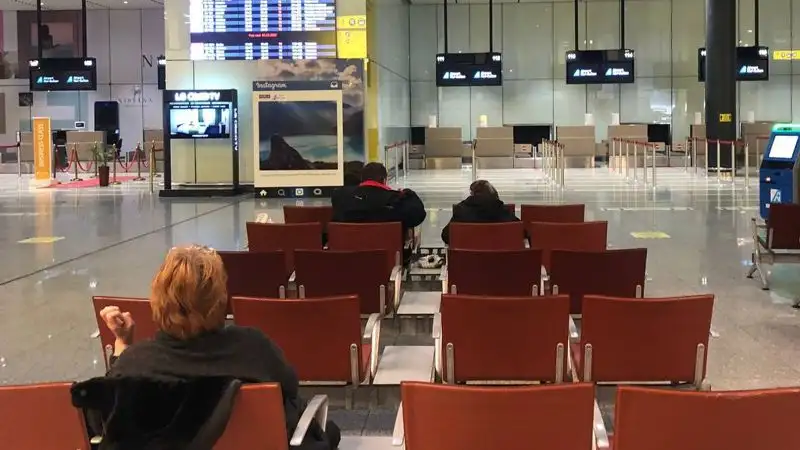 Шутка о бомбе в аэропорту Астаны закончилась уголовным делом