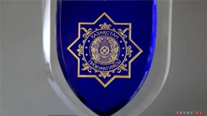 Ректор университета в Актобе добился восстановления в должности