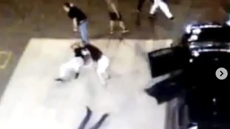 Драку на парковке около ТЦ в Алматы прокомментировали в полиции