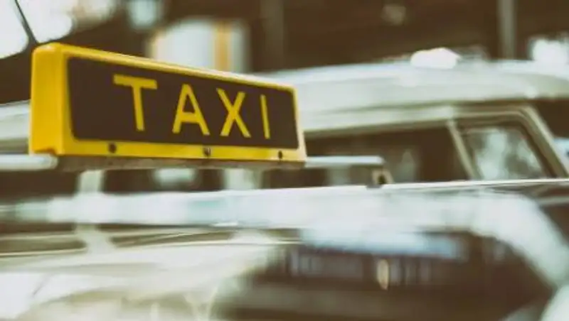 Цены на такси в Нур-Султане резко взлетели из-за непогоды